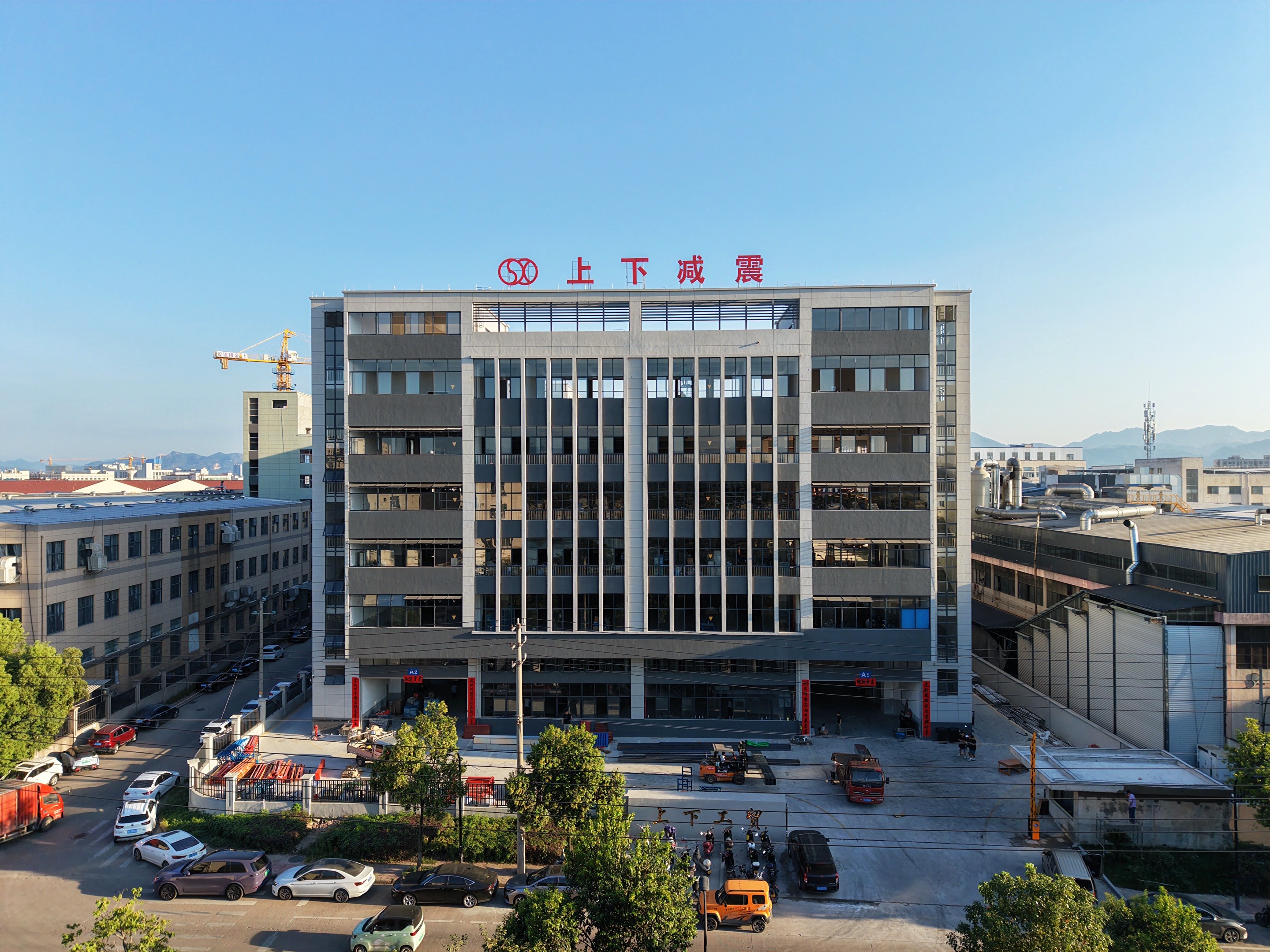 As marcas chinesas darão outro salto na política de isenção de visto? Nossa empresa leva produtos essenciais para a Motospring 2026 para conquistar o mercado do Leste Europeu